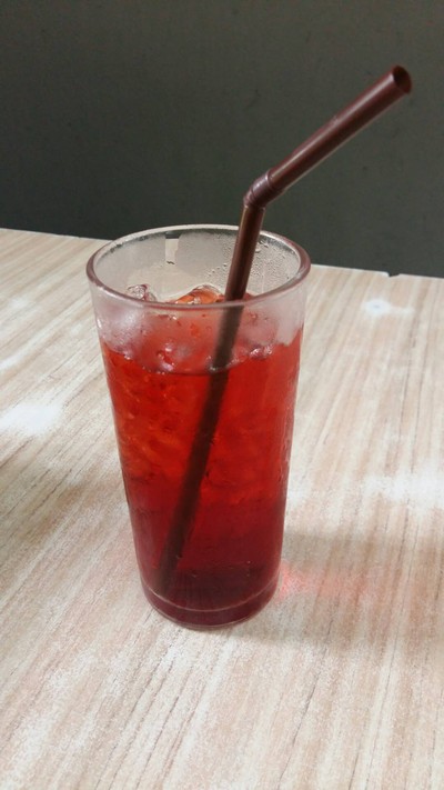 น้ำกระเจี๊ยบ