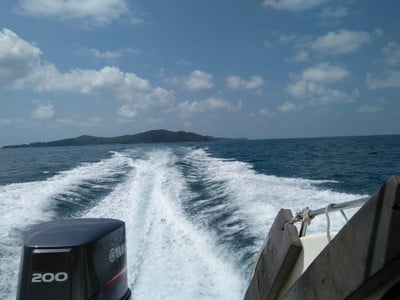 อ่าวพร้าว