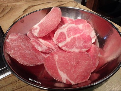 Fresh Pork Neck หมูสันนอก+เครื่องเคียง