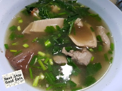 เกาเหลาเลือดหมู(กรอบ หมดนะคะ)
