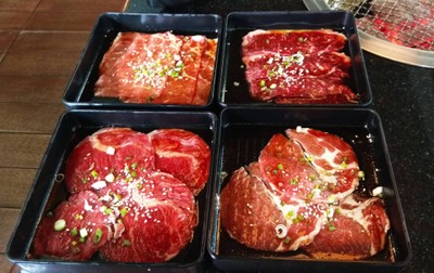 เนื้อสามหมูหนึ่ง