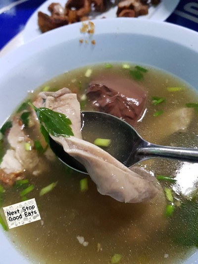 เกาเหลาเลือดหมู(กรอบ หมดนะคะ)