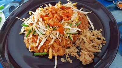 ผัดไทยป้าใบ บางโพ (สาขาอ่าวอุดม) (ผัดไทยป้าใบบางโพ (สาขาอ่าวอุดม)) สาขาอ่าวอุดม จังหวัดชลบุรี ผัดไทยป้าใบ บางโพ (สาขาอ่าวอุดม) (ผัดไทยป้าใบบางโพ (สาขาอ่าวอุดม)) สาขาอ่าวอุดม จังหวัดชลบุรี