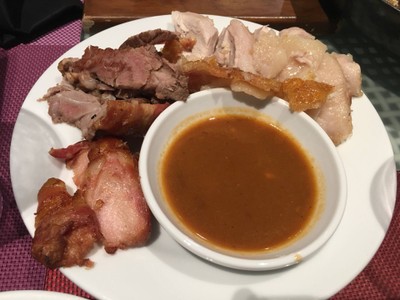 อาหาร หรือ เครื่องดื่ม