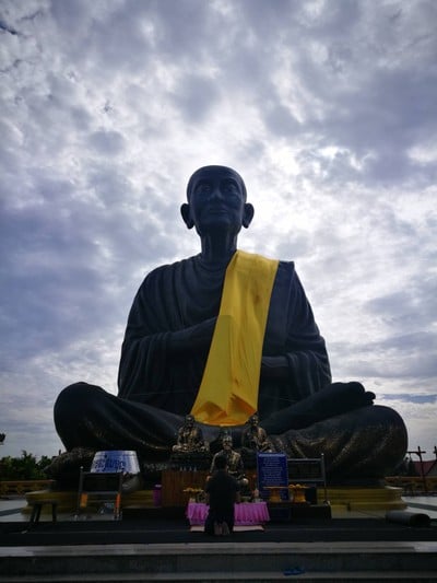 วัดตาลเจ็ดยอด (หลวงพ่อโต)