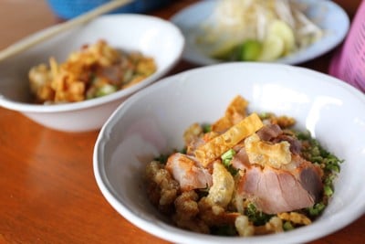 ก๋วยเตี๋ยวแม่บางหัวเดียด (Mae Bang Hua Deard Noodle) ก๋วยเตี๋ยวแม่บางหัวเดียด (Mae Bang Hua Deard Noodle)