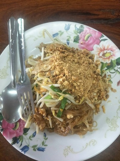 ผัดไทยหมู