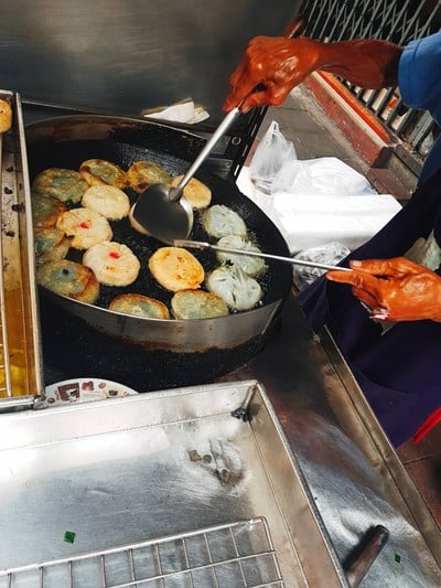 เมนูของร้าน ขนมกุยช่าย นายฮี้
