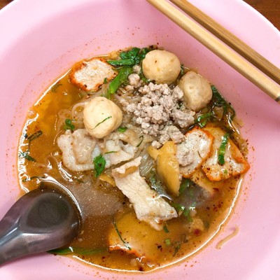 เจ๊แฮ ก๋วยเตี๋ยวสุโขทัย (Che Hae Sukhothai Noodle) เจ๊แฮ ก๋วยเตี๋ยวสุโขทัย (Che Hae Sukhothai Noodle)