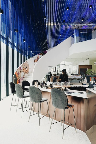 บรรยากาศ Coffeeology Sansiri XT Ekkamai