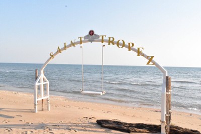 สระว่ายน้ำ/ชายหาด