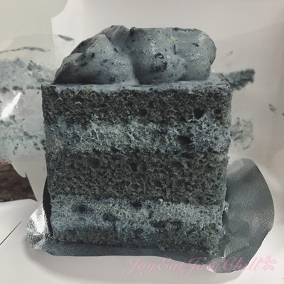 เค้กข้าวสีนิล