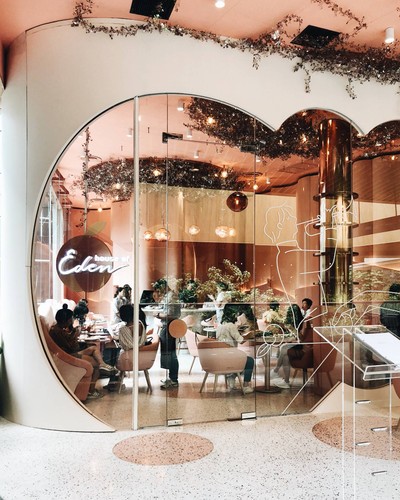 หน้าร้าน House of Eden Groove Central World
