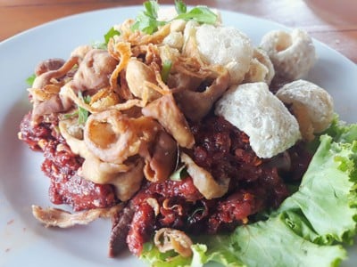 ลาบหมูดิบ
