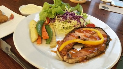 สเต็กปลาแซลมอน