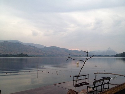 บ้านกกกอด