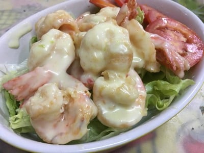 วิธีทำ สลัดผักกาดแก้วกุ้งทอดวาซาบิ 