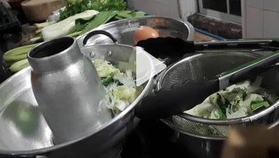 วิธีทำ สุกี้ไข่ตุ๋นหม้อไฟ วิธีทำ สุกี้ไข่ตุ๋นหม้อไฟ