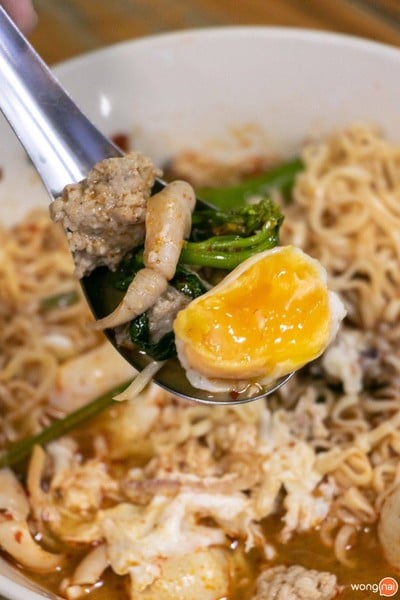 เมนูของร้าน มาม่าฟ้าธานี (เจ้าเก่า)
