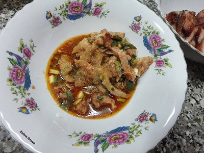 น้ำตกหมู