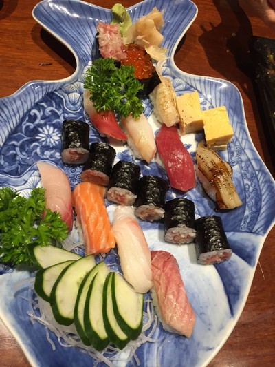 ซูชิรวมชุดใหญ่