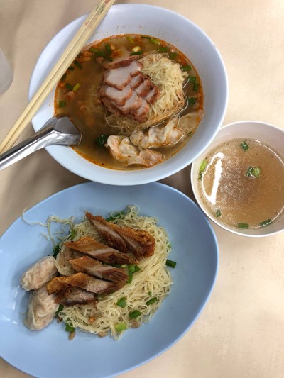 อาหาร หรือ เครื่องดื่ม