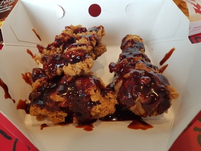KFC (เคเอฟซี) พันธ์ทิพย์ เชียงใหม่ KFC (เคเอฟซี) พันธ์ทิพย์ เชียงใหม่
