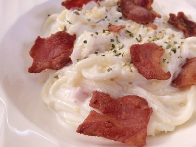 สปาเกตตี้ซอสครีม สปาเกตตี้ซอสครีม