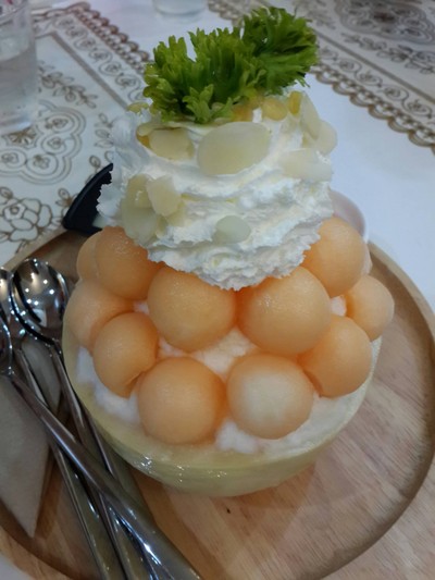 บิงซูแคนตาลูป