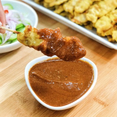 โอ๊ะโอ หมูสะเต๊ะ (โอ๊ะโอสะเต๊ะ) มหาลัยหอการค้าไทย โอ๊ะโอ หมูสะเต๊ะ (โอ๊ะโอสะเต๊ะ) มหาลัยหอการค้าไทย