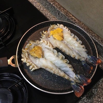 วิธีทำ กุ้งกร้ามกรามนึ่ง (ในกระทะ) + น้ำจิ้มซีฟู้ดรสเด็ด
