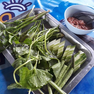 ผักสด น้ำพริก
