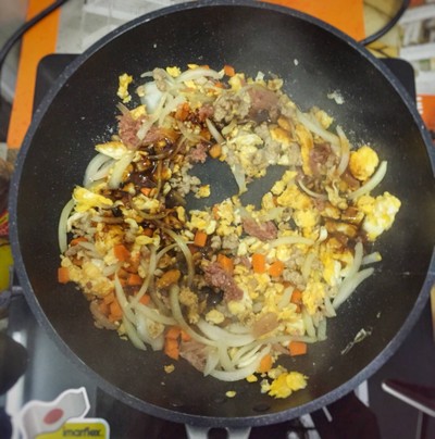 วิธีทำ ข้าวผัดแหนม วิธีทำ ข้าวผัดแหนม