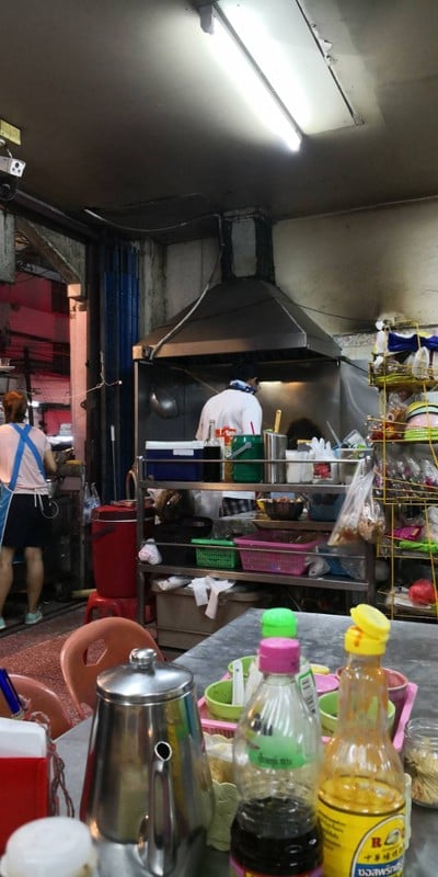 บรรยากาศ ราดหน้าโกฉ่อน