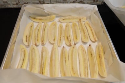 วิธีทำ กล้วยน้ำว้าอบงาขาว