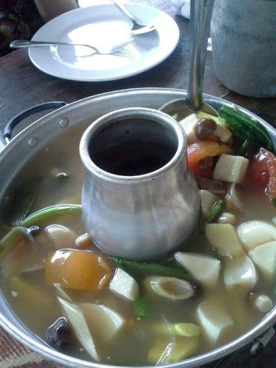 อาหาร หรือ เครื่องดื่ม