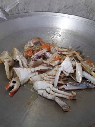 วิธีทำ ปูม้าผัดผงกระหรี่ วิธีทำ ปูม้าผัดผงกระหรี่
