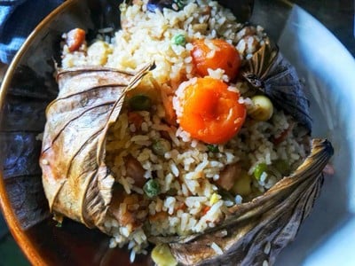 ข้าวห่อใบบัว ข้าวห่อใบบัว