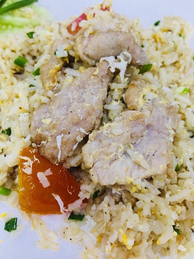 ข้าวผัดหมู