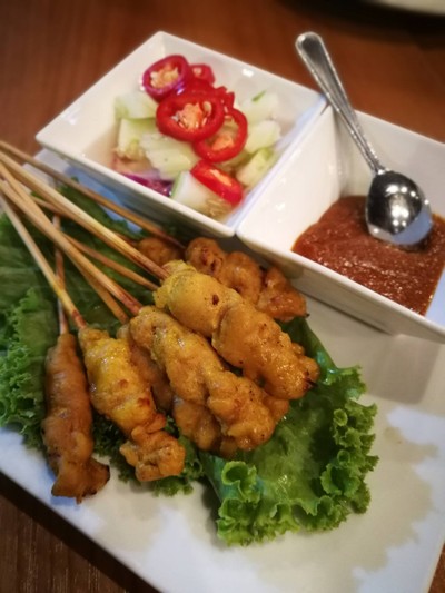 หมูสะเต๊ะ