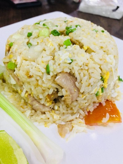 ข้าวผัดหมู