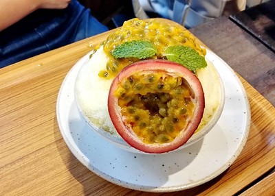 Fresh Passion Fruit