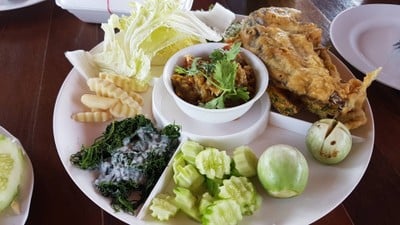 ครัวอ้วนทรงไทย & รีสอร์ท