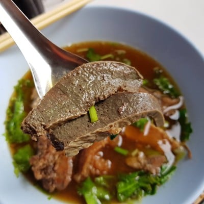 เนื้อตุ๋นนางเลิ้ง ซอยนครสวรรค์ 2