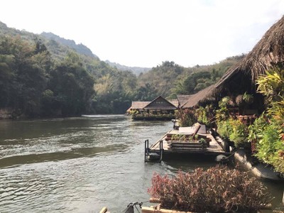 เรือนแพ ริเวอร์แคว จังเกิลราฟท์