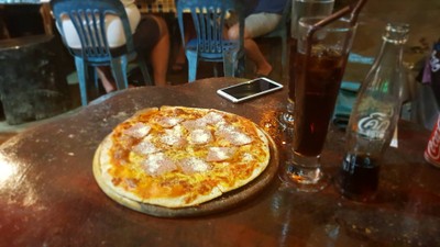 อาหาร หรือ เครื่องดื่ม