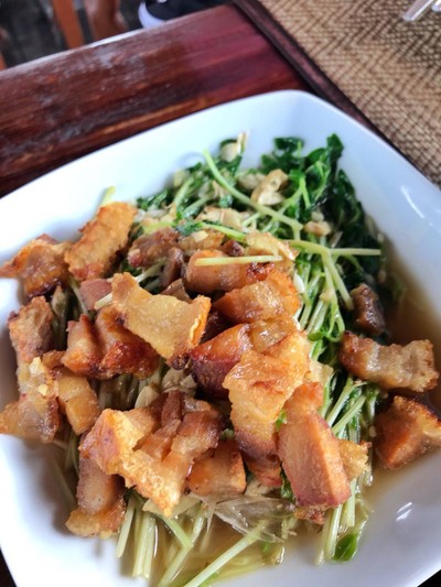 Natural Restaurant (ครัวธรรมชาติ) Natural Restaurant (ครัวธรรมชาติ)