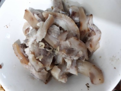 วิธีทำ ยำมาม่าหัวหมู วิธีทำ ยำมาม่าหัวหมู