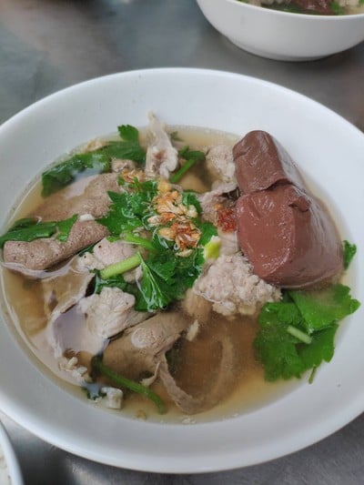 ต้มเลือดหมู ต้มเลือดหมู