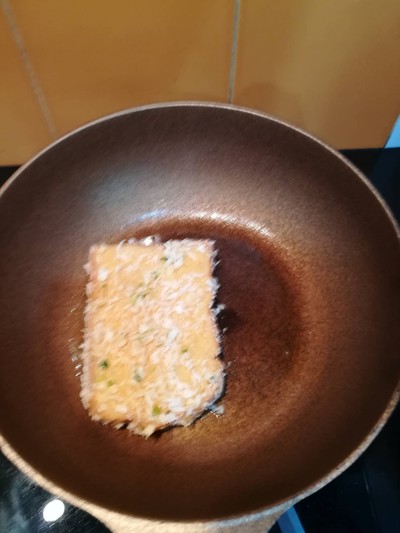 วิธีทำ Kraphao Tuna Toast วิธีทำ Kraphao Tuna Toast
